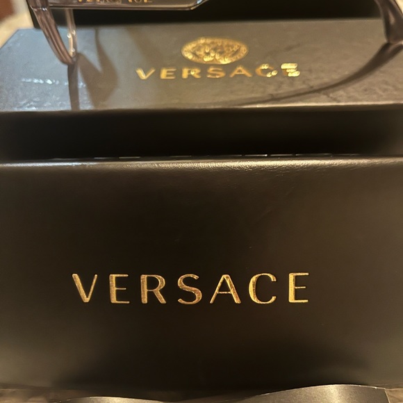Authentic Versace Full Inclusion Eyeglasses EUC - Picture 5 of 12